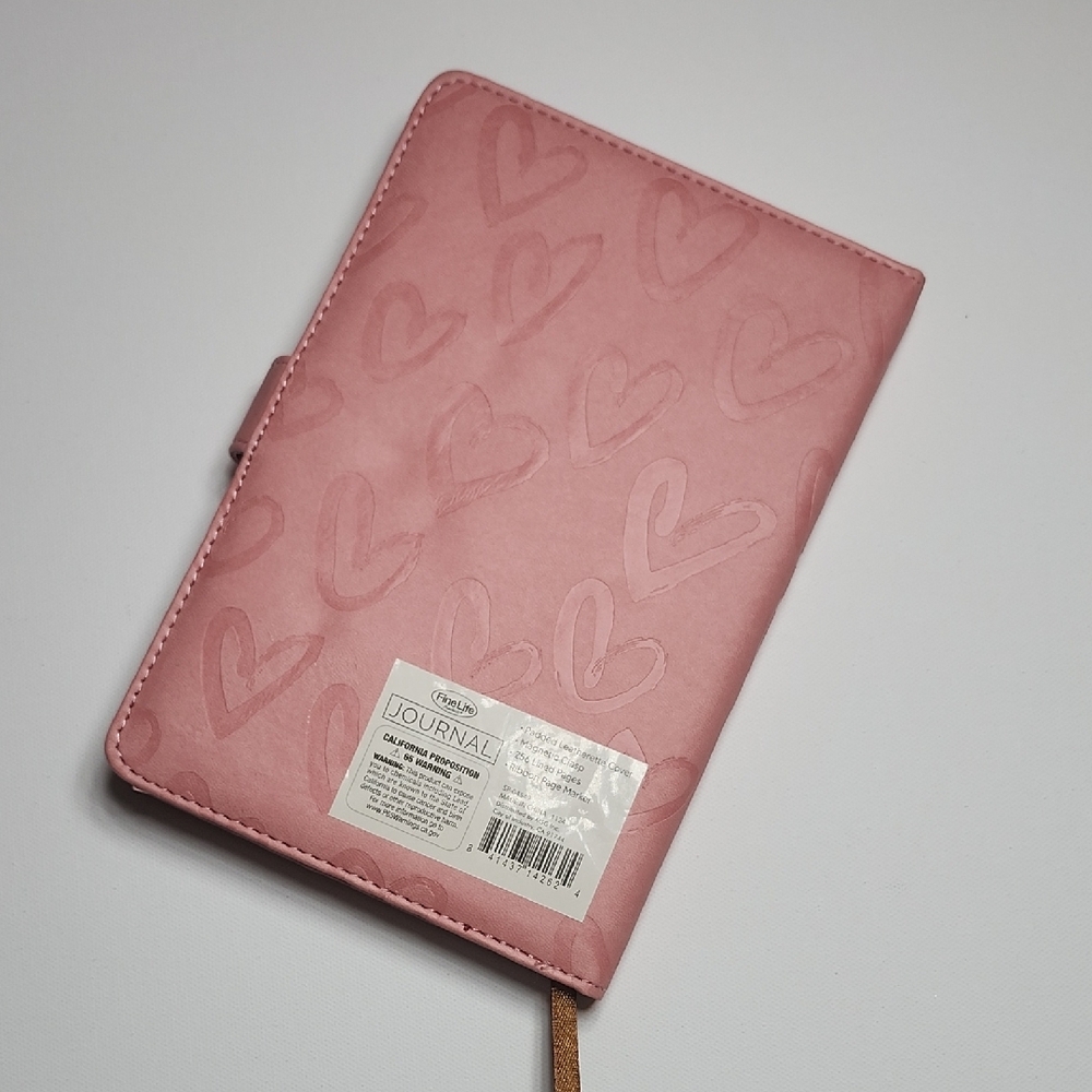 Pink Heart Patterned Notebook - Picture 5 of 9